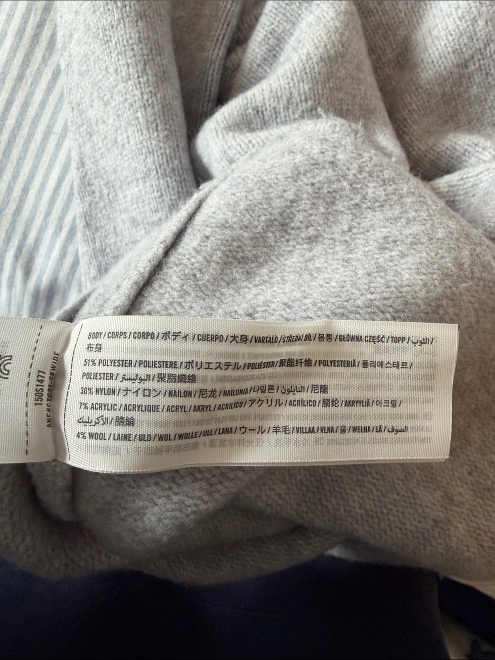 Abercrombie & Fitch Light Gray Button-Up Knit Cardigan - Picture 5 of 5